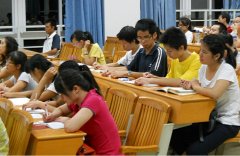 ���ƽ�ʦ������Ϊ��ѧ��������������Ҫ��һ��