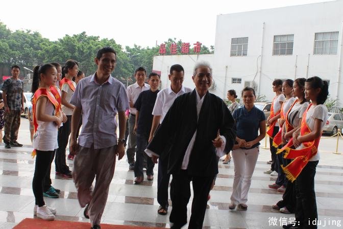 Ī��ǰ·��֪��������˭�˲�ʶ��