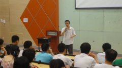 2012����һ������Ӫ����Ա־Ը�ߡ��������