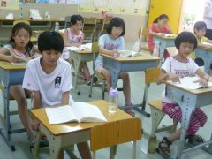 2012���ݶ�ͯӪ����7��20�����İ�