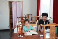 Ω��Ӫ�������Χ��Ũ�����Ӱ�