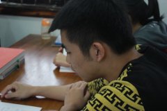 ������Ժʦ�������ѧԱ��һ���ܼ�