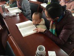 �� | ����ǰ���ڼ��Լ��̺û��ǽ���ѧ�ý̺�